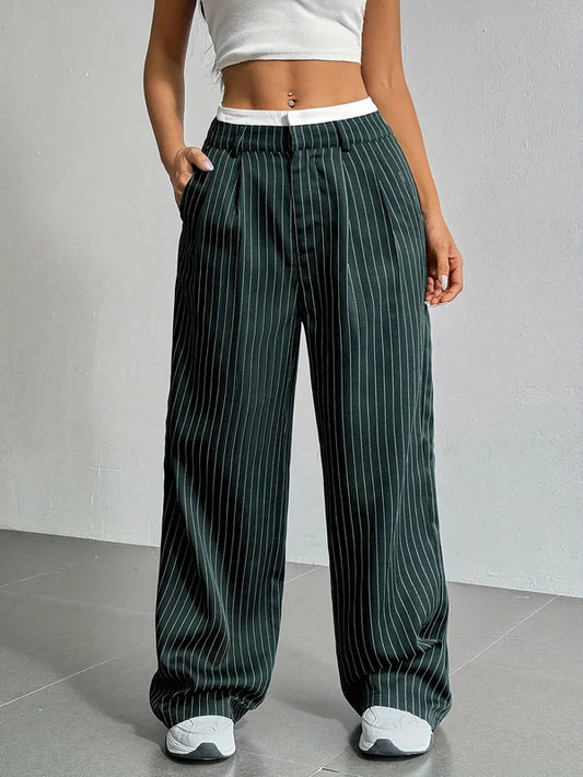 Pantalon à taille haute et à jambe large